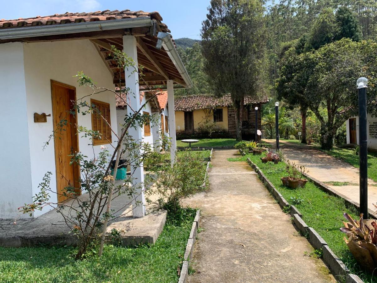 Hotel Fazenda Selva do Mato Limpo Parapeúna Esterno foto