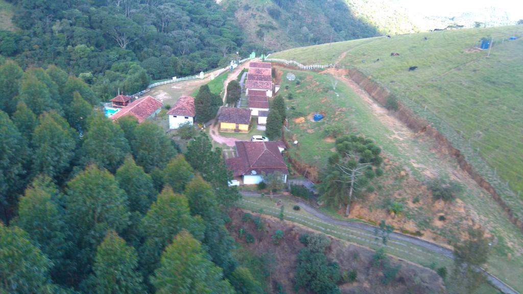 Hotel Fazenda Selva do Mato Limpo Parapeúna Esterno foto