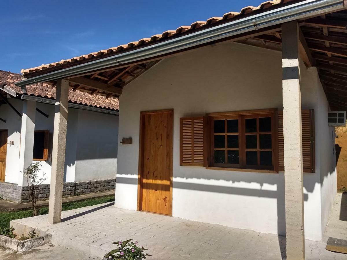 Hotel Fazenda Selva do Mato Limpo Parapeúna Esterno foto